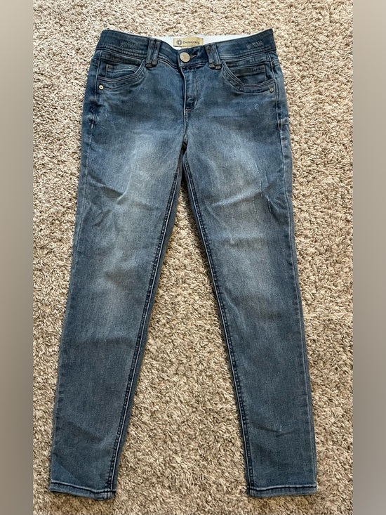 Democracy Denim - Democracy Ab Solution Light Wash Cropped Jeans